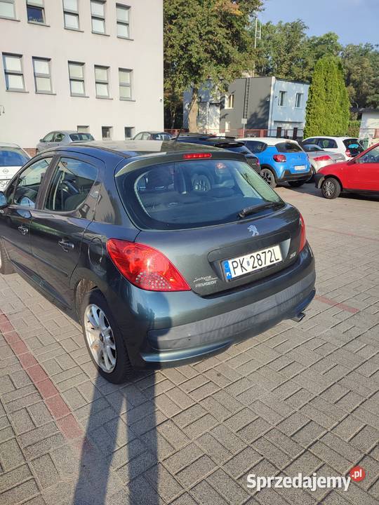 Peugeot 207 16 HDi 2007 r auto dużym serwisie Gołuchów sprzedam