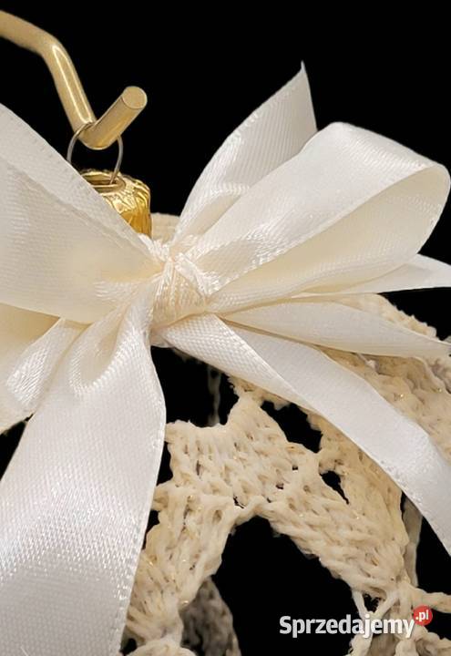 Bombka ręcznie wykonana na stojaku Krzywaczka