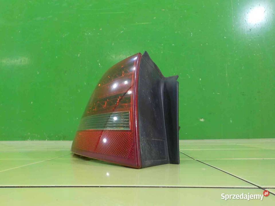 AUDI A5 8T 20 TDI 09r COUPE 2D lampa lewa tyl Lampy tylne Suków