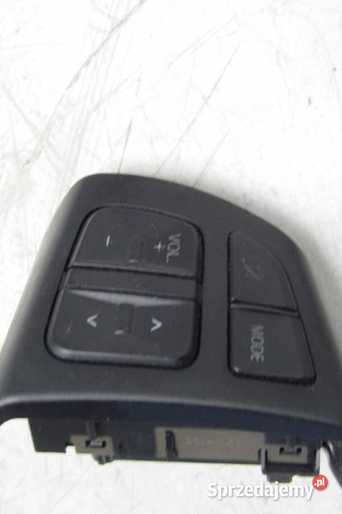 PRZYCISKI MULTIFUNKCJI KIEROWNICY SUZUKI VITARA osobowe