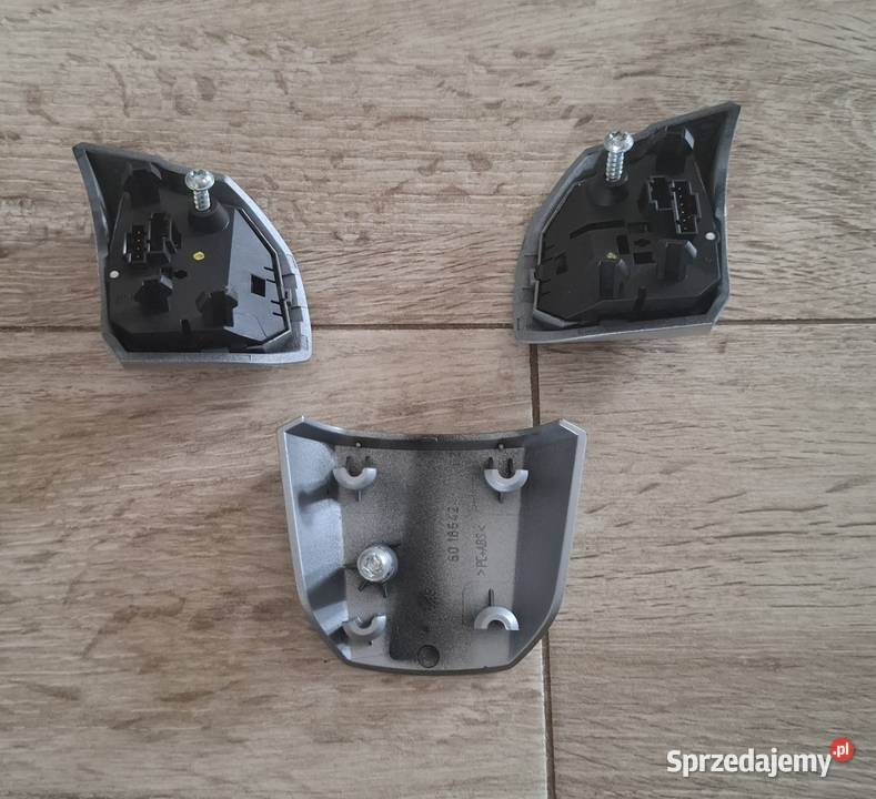 Przyciski sterowanie multifunkcji kierownicy osobowe Kierownice Żuromin