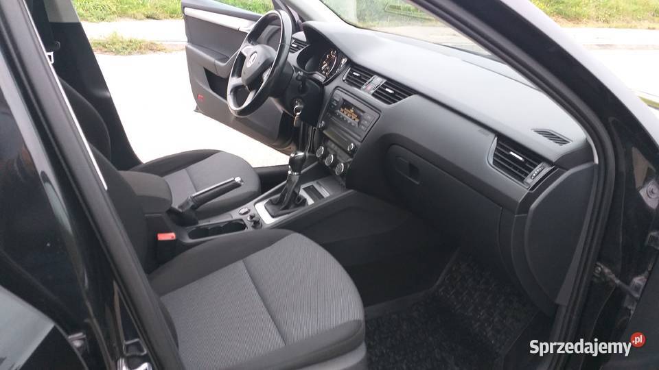 109 Skoda Octavia 12 benz 90 1415 światła do jazdy dziennej Olsztyn