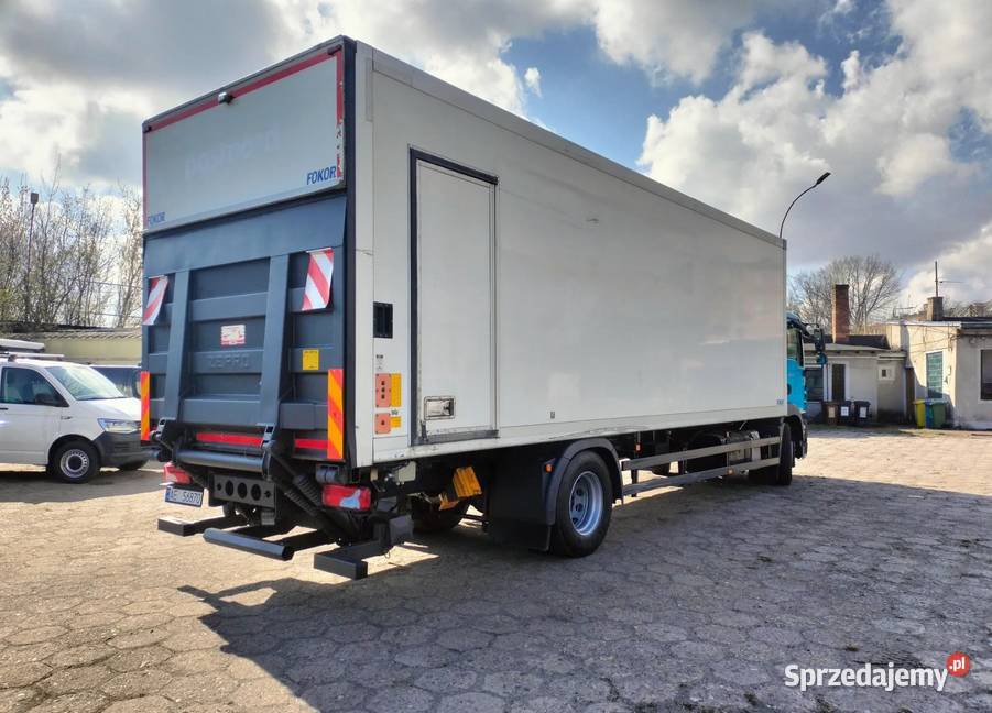 MAN TGM 18290 4x2 CHŁODNIA KONTENER IZOTERMA bezwypadkowy Częstochowa sprzedam