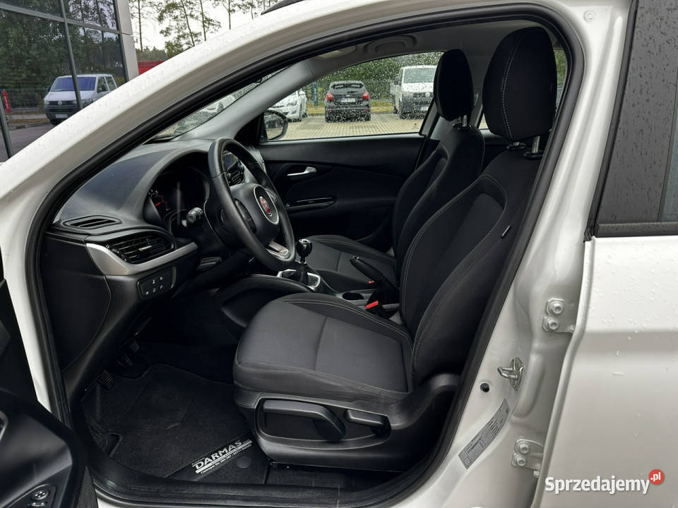 Fiat Tipo Klima Tempomat Czujniki Bluetooth czujnik zmierzchu