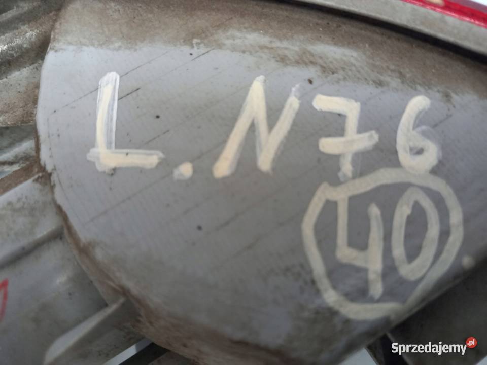 OUTLANDER II 08r lampa lewa tył w zderzak osobowe Kielce sprzedam