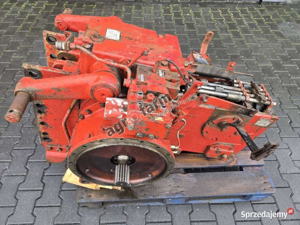 Skrzynia biegów tylny most Case 1255 XL Byków sprzedam