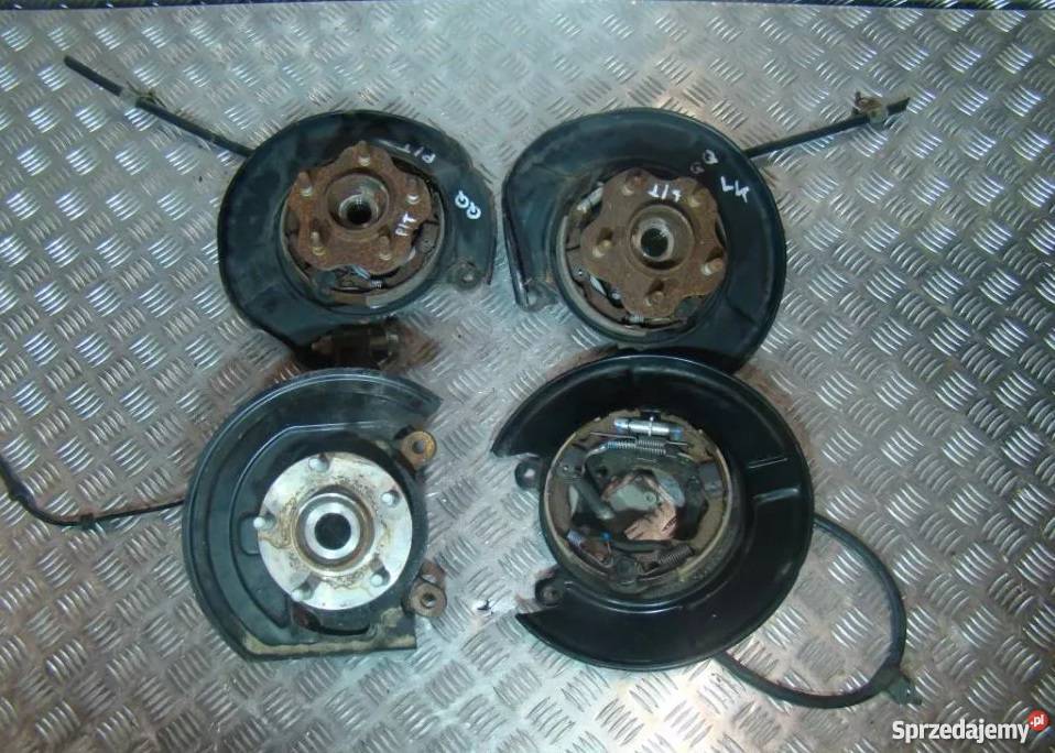 NISSAN QASHQAI PIASTA PRZEDNIA ŁOŻYSKA osobowe Nowy Tomyśl