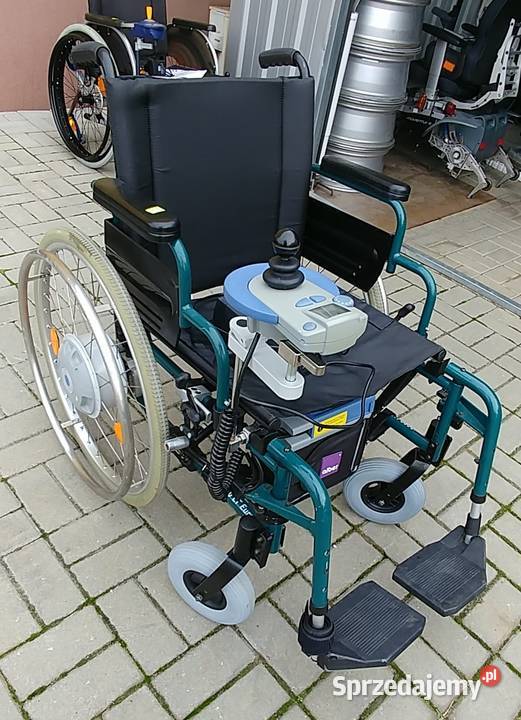Wózek inwalidzki lekki składany z napędem różne