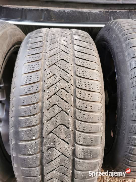 Opony zimowe Pirelli Sottozerro 3 24545R18 245 Białystok