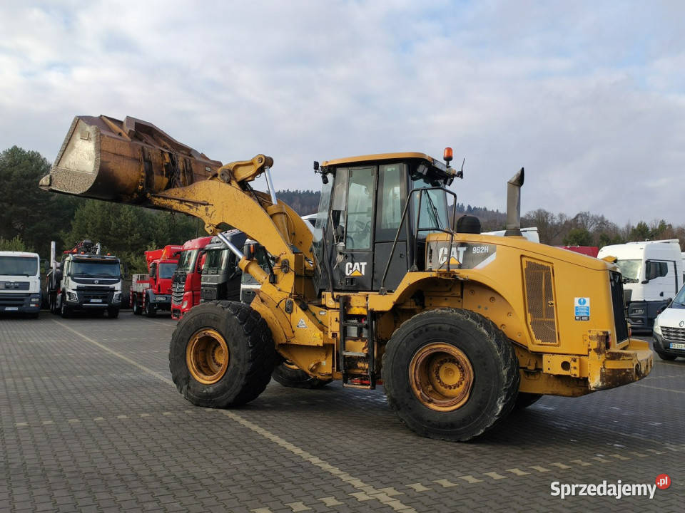 duża kołowa Caterpillar 962H CAT 20ton Kamera