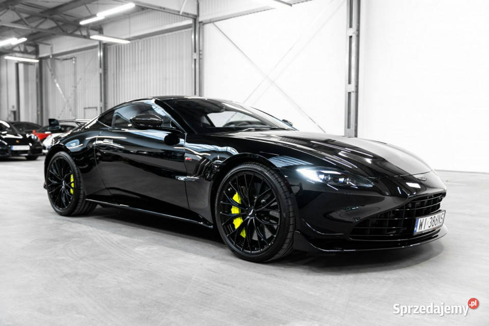 Aston Martin Vantage F1 Edition V8 Coupe 40 535 czarny małopolskie Węgrzce