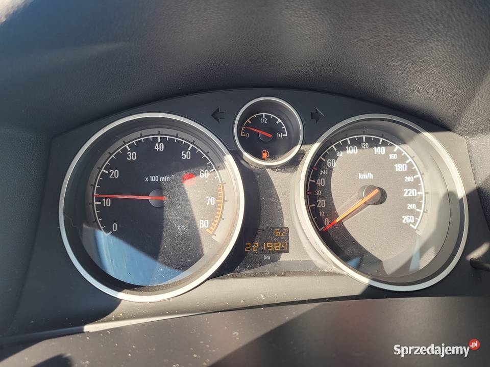 Astra 16 twinport 2004r klima alu 1600cm3 Oborniki