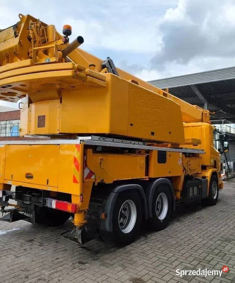 Dzwig samochodowy Liebherr Scania Warszawa