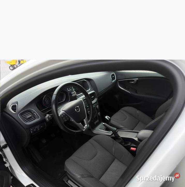 Volvo V40 Cross Country Blochy
