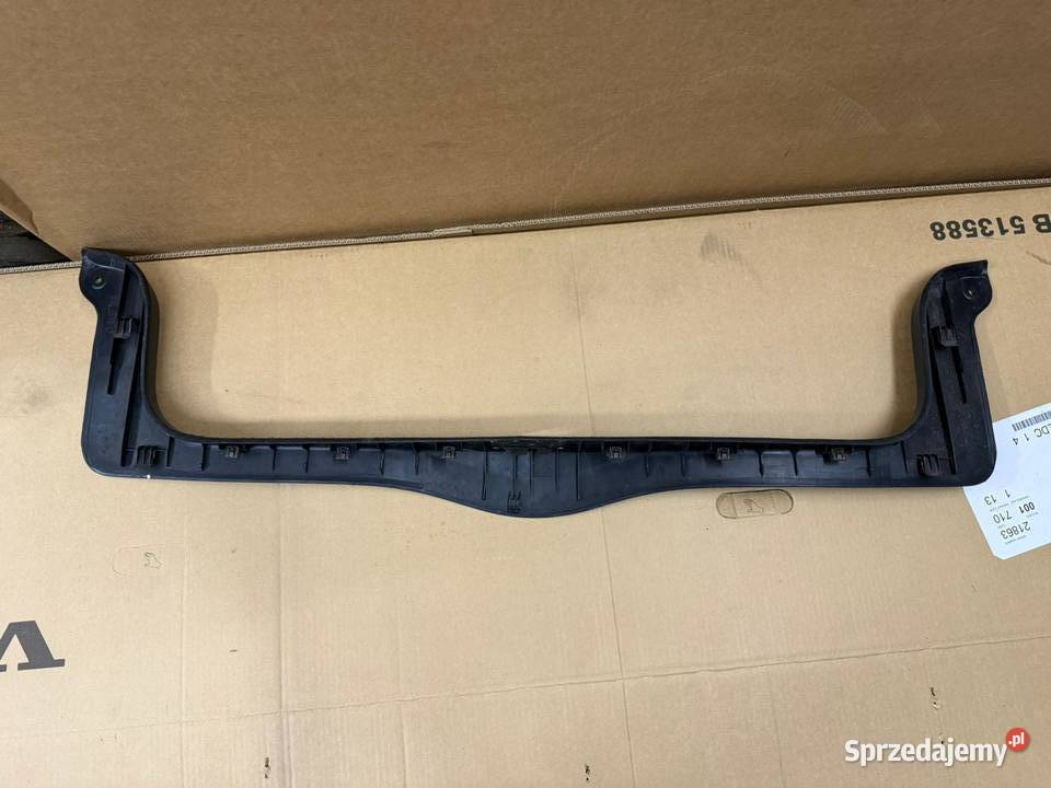 Osłona tylnej ścianki próg bagażnika LEXUS LS400 Częstochowa sprzedam