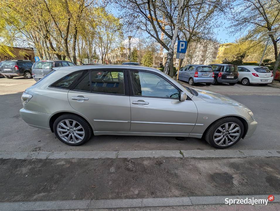Lexus IS 300 2004r 30 Benzyna Poznań automatyczna