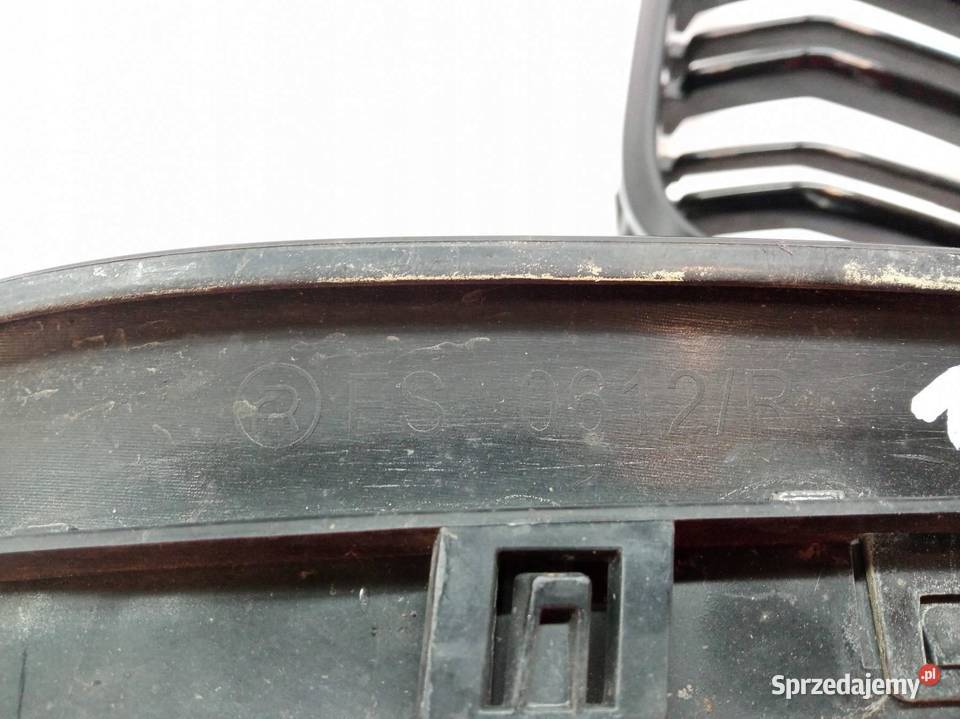 ATRAPA GRILL NERKI ZAMIENNIK MPAKIET Bmw Seria 6 Rok produkcji 2014