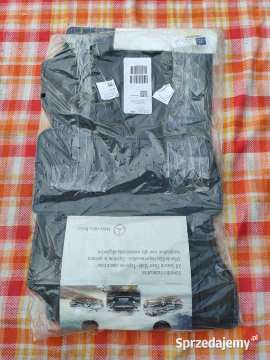 Dywaniki OE gumowe Mercedes W204 S204 Bolewice