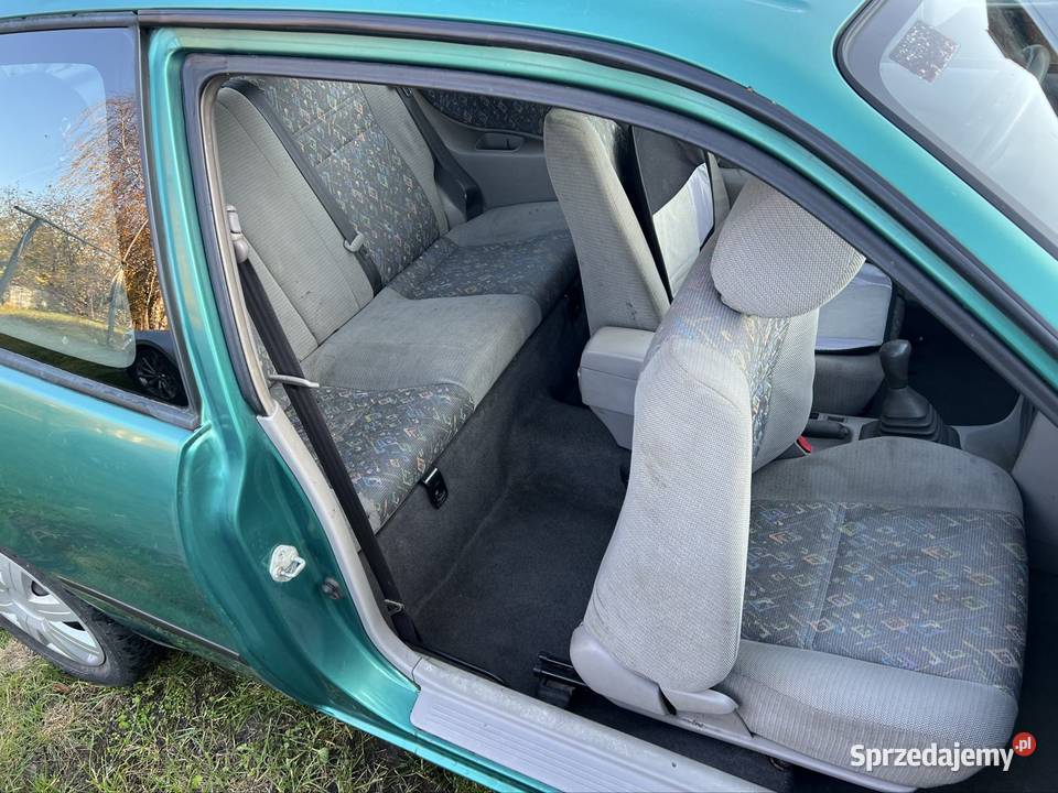 Toyota Corolla 13 Tanowo