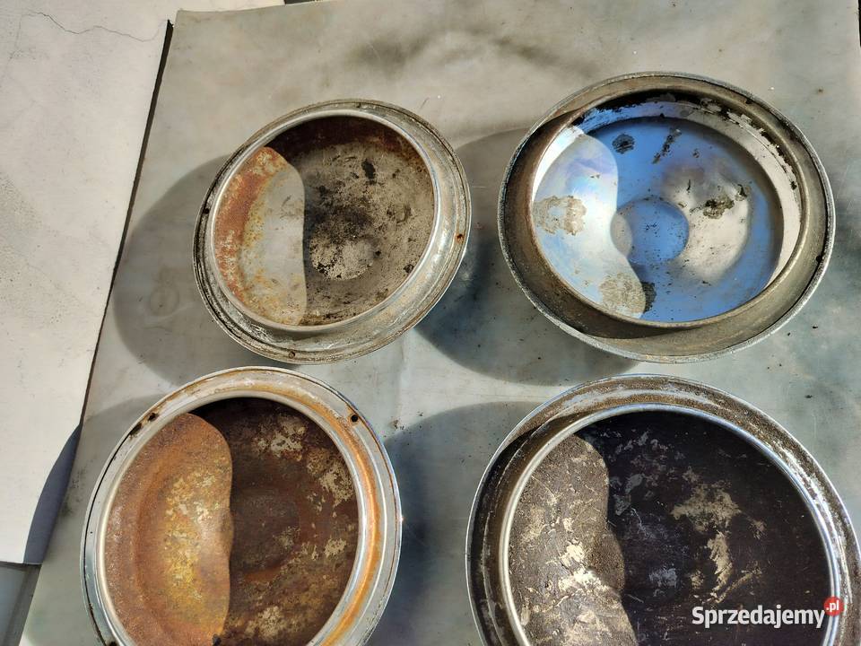 WARSZAWA SYRENA ZUK NYSA KOLPAKI KOL CHROM Kęty sprzedam