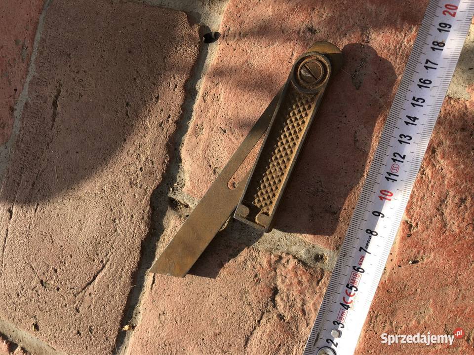 Metalowy stary brytyjski stolarski kątownik Poznań