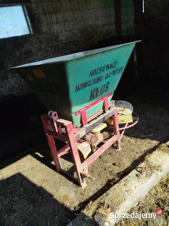 Sprzedam kłosa do nawozów i dmuchawę do zboża Szczuczyn