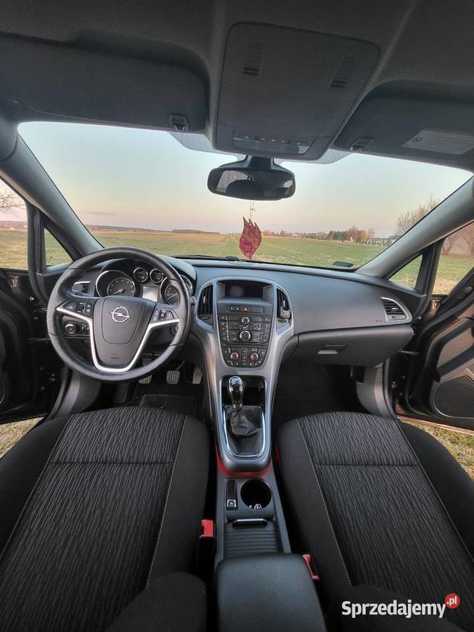 Opel Astra J 14 turbo 140 lpg prywatne raport Lublin