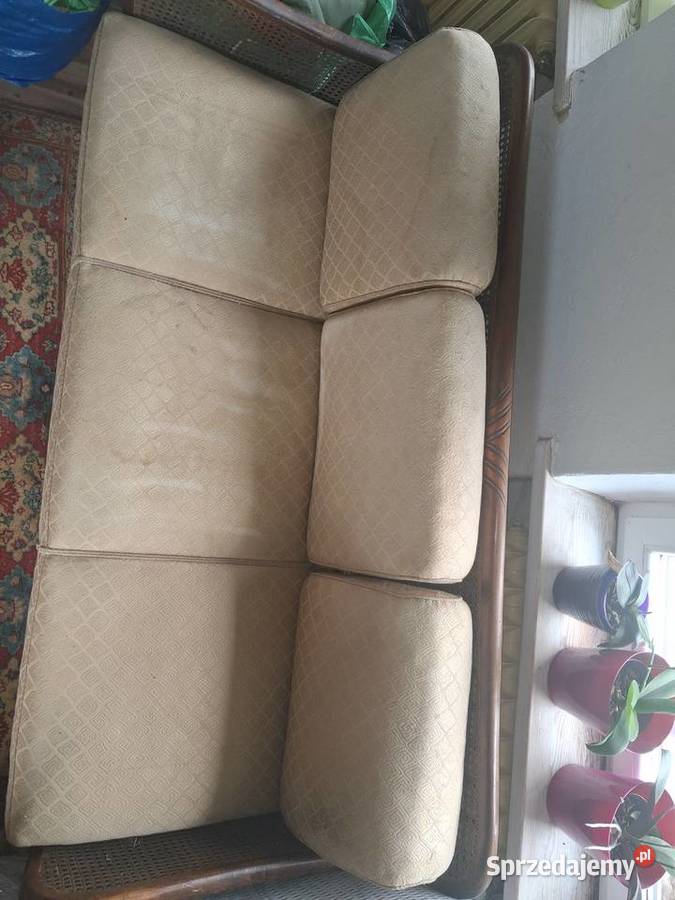 ZABYTKOWA SOFA Z DWOMA FOTELAMI WIKLINOWO Świerzawa