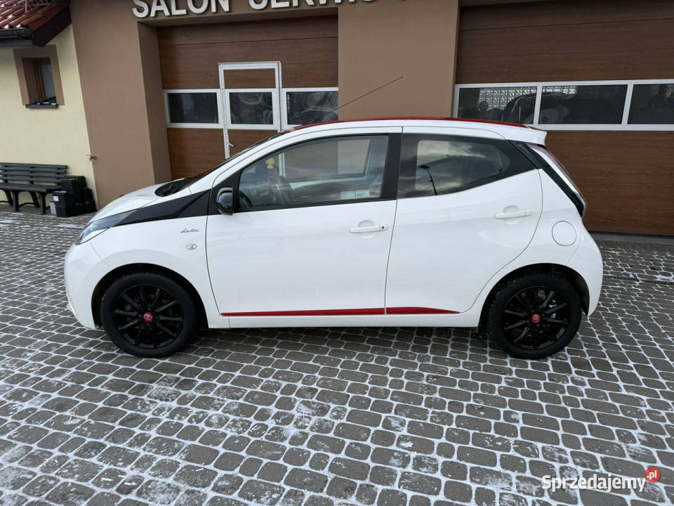 Toyota Aygo 10 69 Klima Navi Kamera Krajowy II Orzech