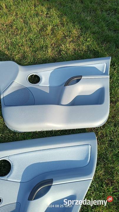 Citroen C3 boczki drzwi