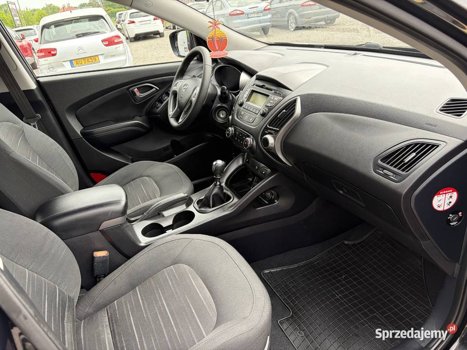 Hyundai ix35 ładny bez rdzy Niemcy benzyna hak nieuszkodzony Trześń sprzedam