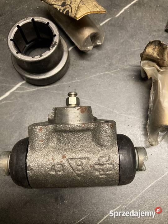 Zestaw części do Fiata 126p Maluch Pozostałe Gdańsk