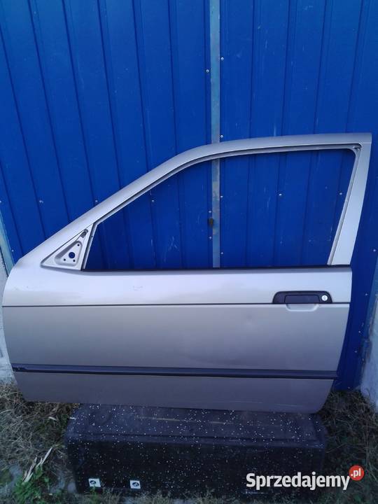 Drzwi przednie kierowcy BMW E36 Compact kompakt osobowe Tomaszów Mazowiecki