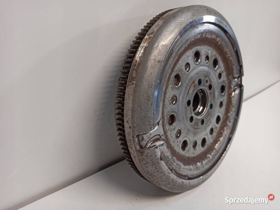 SPRZĘGŁO DWUMASA SEE AUDI A3 8V 04C141025E Sprzęgła i elementy