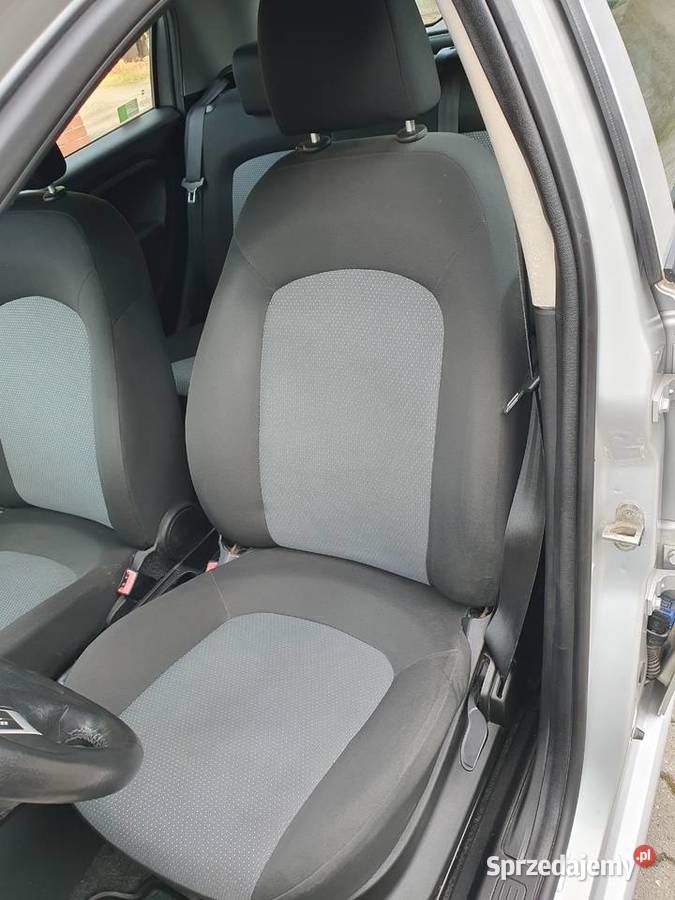 FIAT PUNTO GRANDE 14 LPG 2011 147 Krajowy 100 Katowice sprzedam