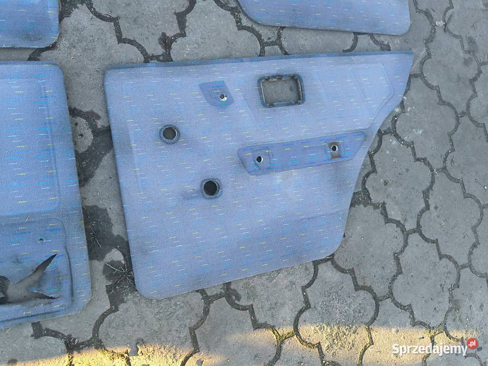 Polonez CARO boczki tapicerka drzwi Rok produkcji 1994