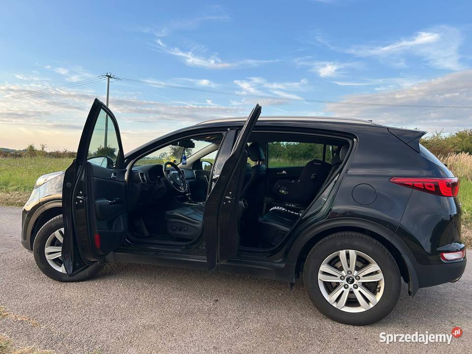 Kia Sportage 2017 16 benzyna 130 kW 177 automat 171140km Racławice