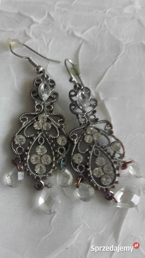 KOLCZYKI PRZECIERANE MIEDZIĄ Z CYRKONIAMI