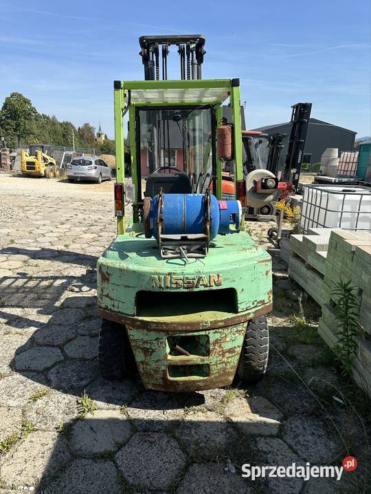 Wozek widówy NISSAN 30 T Kozy