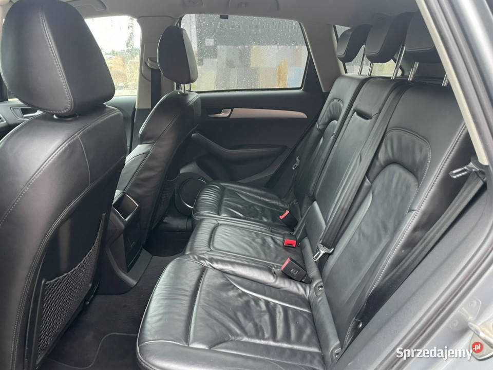 Audi Q5 30 TDI 240 Quattro STRONIC Led Skóra lakier metallic Q5 Przeźmierowo sprzedam