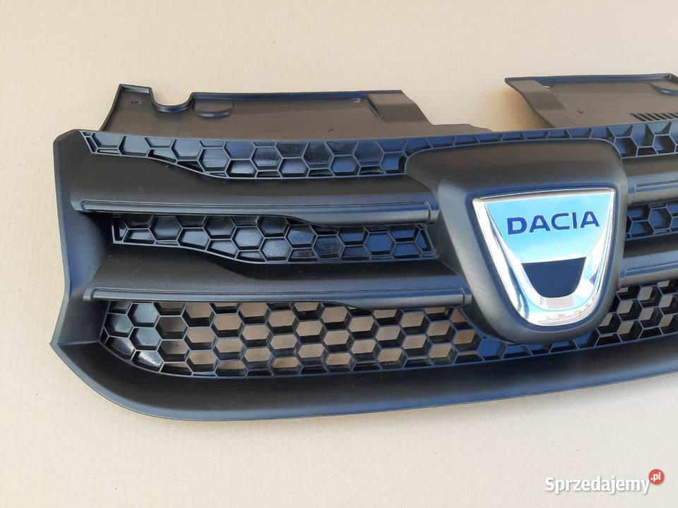 DACIA SANDERO II GRILL ATRAPA CHŁODNICY EMBLEMAT Trzciel