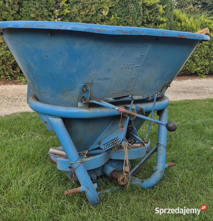 Rozsiewacz Amazone dwutarczowy Tarnów