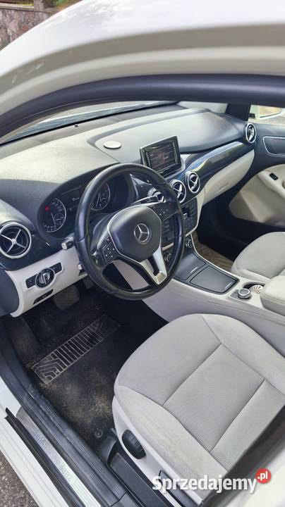 Sprzedam mercedesa b klasa 18d automat gniazdo AUX Kartuzy