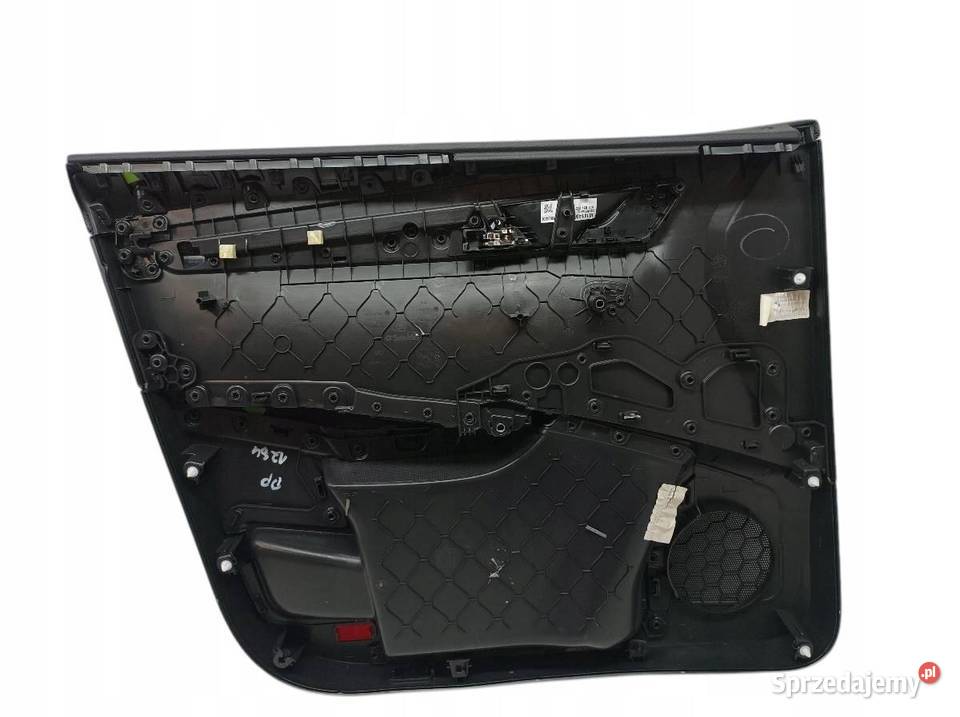 TAPICERKA BOCZEK PRAWY PRZÓD UK Skoda Karoq I osobowe Tapicerki samochodowe Części samochodowe