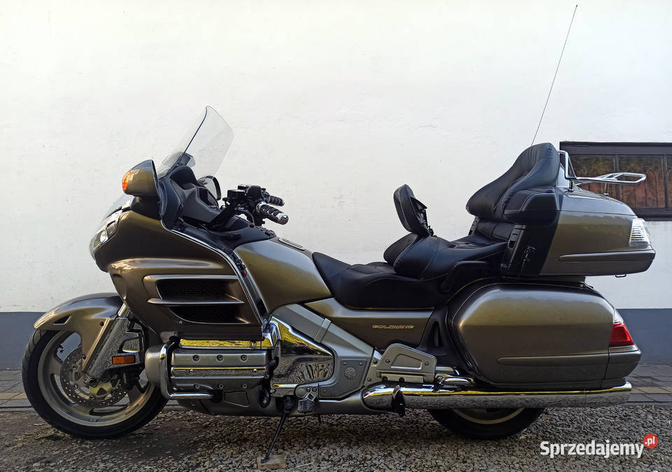 Motocykl Honda Goldwing GL1800 turystyczny GL Honda lubelskie Opole Lubelskie