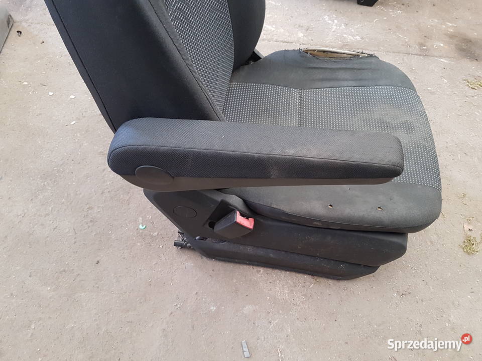 MERCEDES SPRINTER 906 W906 FOTEL KIEROWCY Wyposażenie wnętrza Turkowice