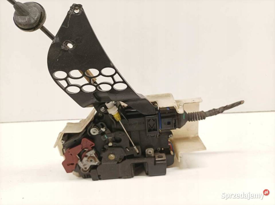 ZAMEK DRZWI TYŁ LEWY 3D4839015K VW Volkswagen