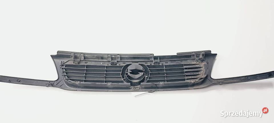 GRILL ATRAPA OPEL ASTRA F 90452416 osobowe kujawsko-pomorskie Lipno