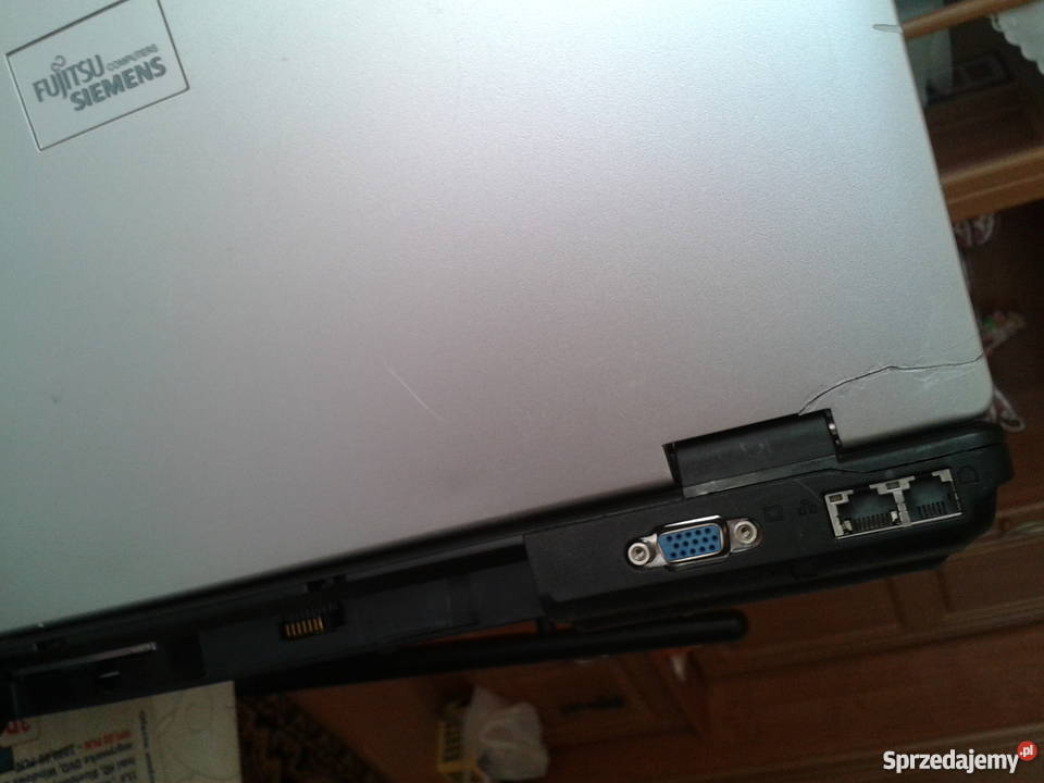 Fujitsu Siemens AMILO Li 1718 Lekko uszkodzony Gdańsk