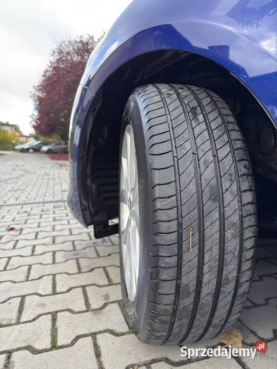 Mazda 3 16 benzyna 2010 R